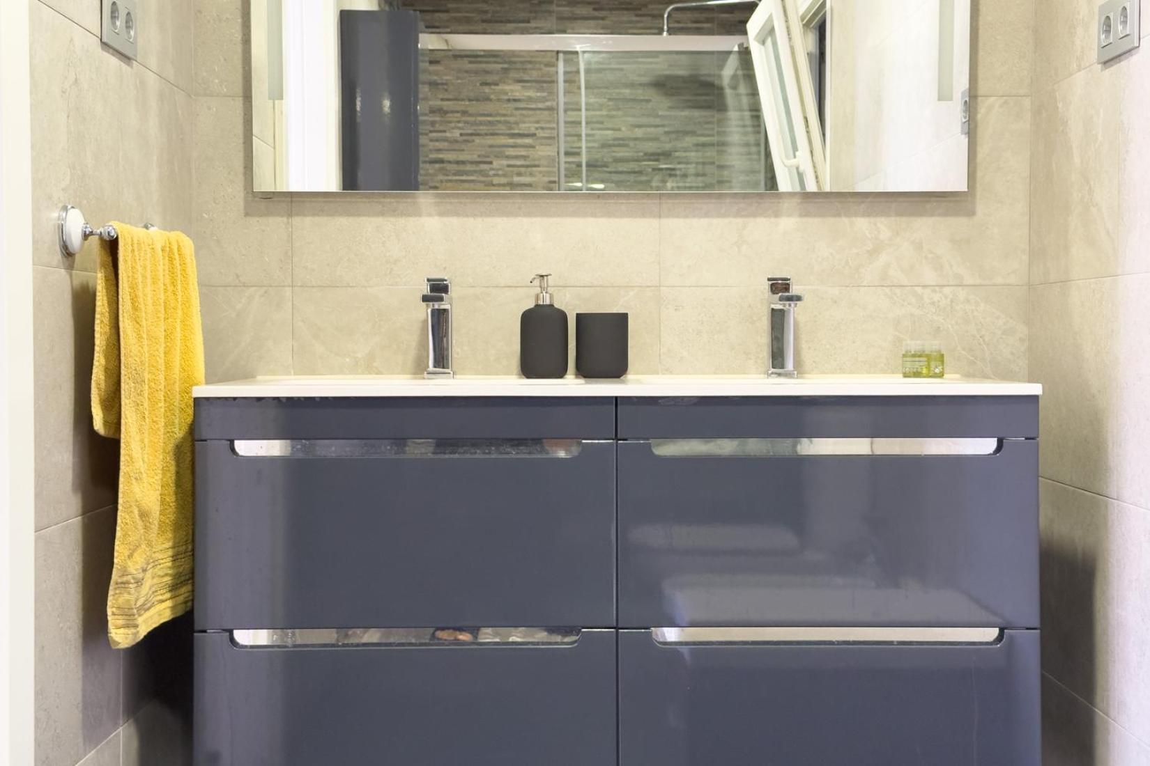Impresionante Apartamento Delante Del Mar Vilassar De Mar Buitenkant foto